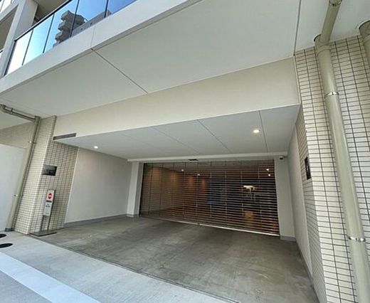 プレミスト横濱反町