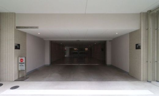 プレミスト横濱反町
