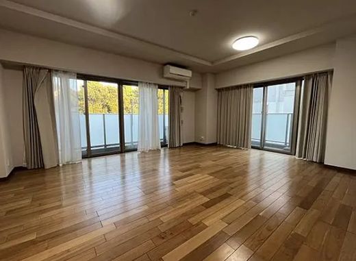 パレステージ山手石川町