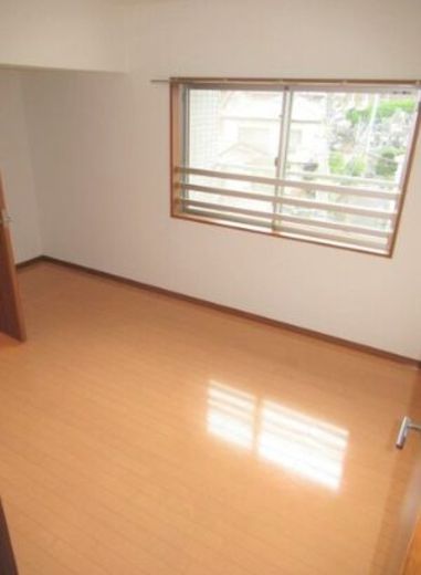 ライオンズガーデン妙蓮寺カルムヒルズ