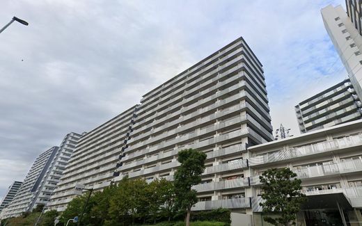 レジデンシャルスクエア