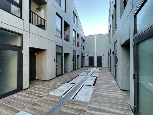 FLUFFY自由が丘 (フラッフィー自由が丘)