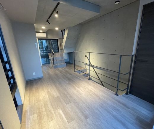 FLUFFY自由が丘 (フラッフィー自由が丘)