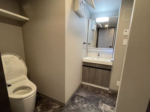 FLUFFY自由が丘 (フラッフィー自由が丘)