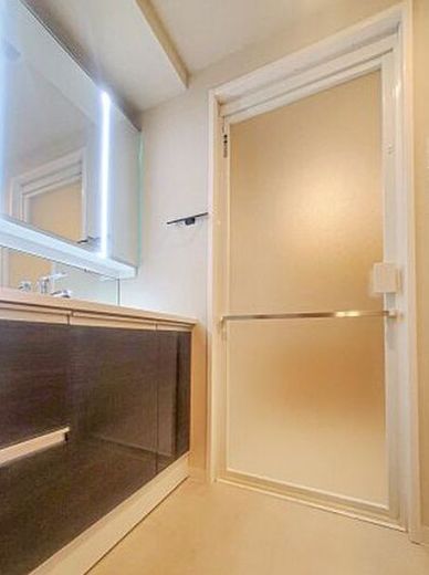 ドメス山下町ベイタワー