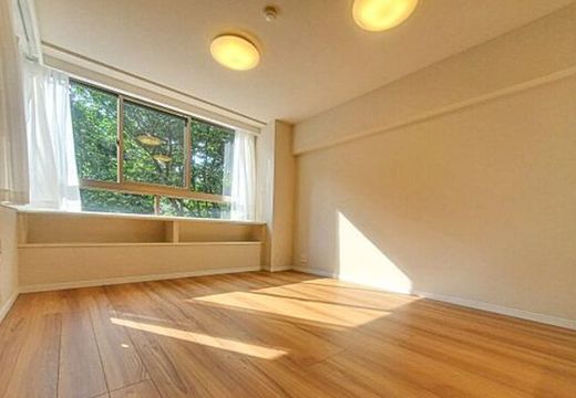 ドメス山下町ベイタワー