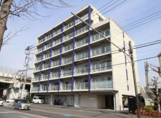 レグラス武蔵新城モーターガラージュ