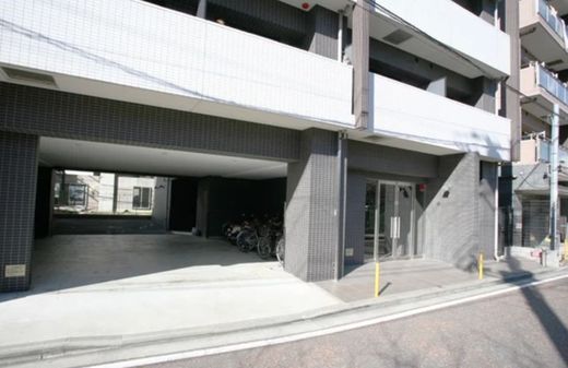 ラグジュアリーアパートメント横浜黄金町