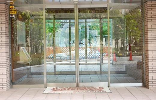 ライオンズマンションセントワーフ横濱