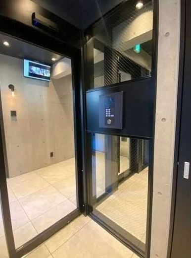 BELLA VISTA SHINJUKU (ベッラヴィスタ新宿)