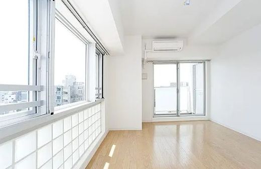 ウィスティリア高津