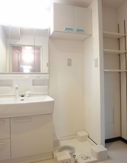 グランシティ湘南海岸マリナージュスクエア