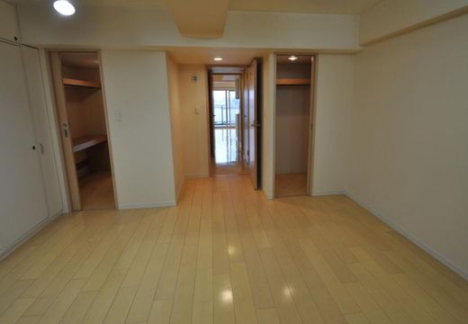 東京サーハウスセンターポート