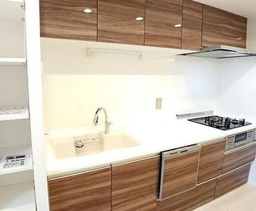 東京サーハウスセンターポート