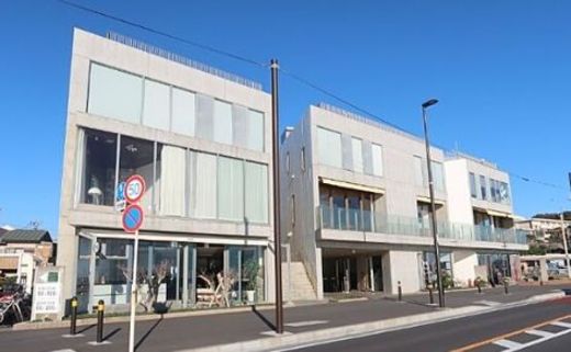 WEEKEND HOUSE ALLEY(ウィークエンドハウスアレイ)