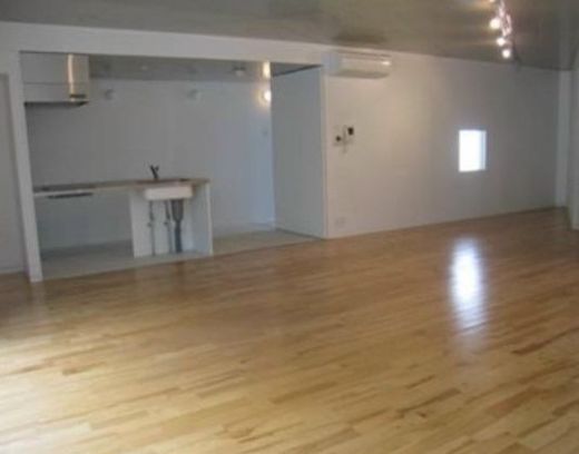 WEEKEND HOUSE ALLEY(ウィークエンドハウスアレイ)