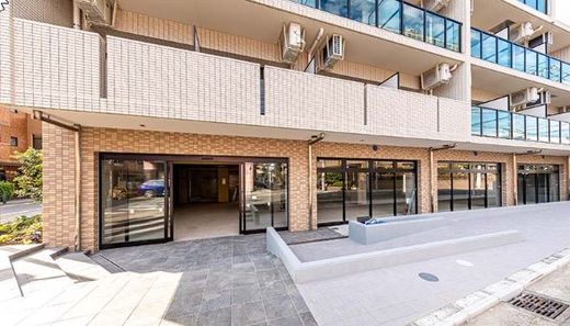 ラティエラ横濱天王町