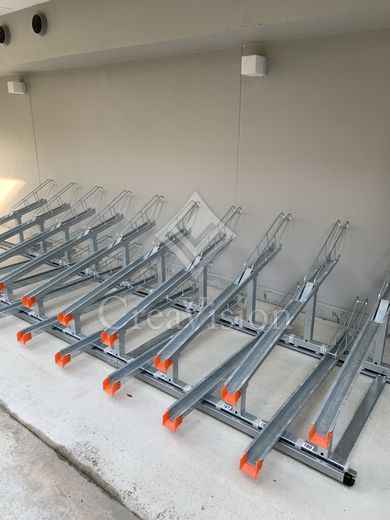 ドゥーエ横濱鶴見