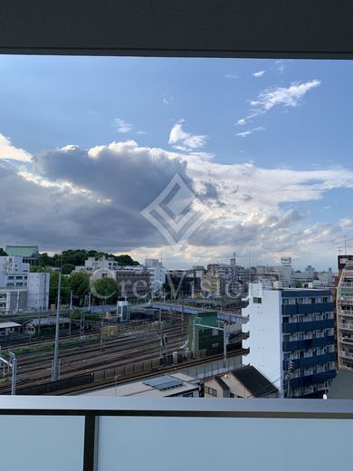 ドゥーエ横濱鶴見