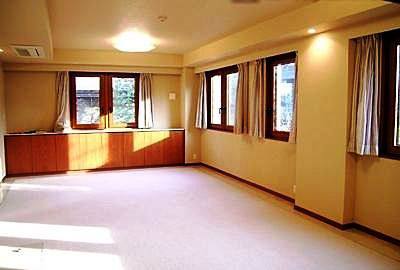 南青山ライズハウス