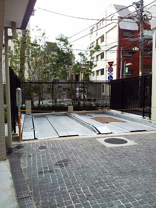 シャリエ神宮外苑