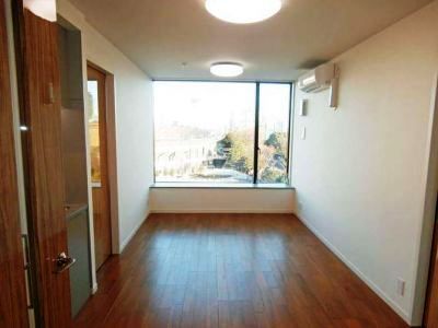 シャリエ神宮外苑