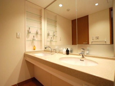 愛宕グリーンヒルズフォレストタワー