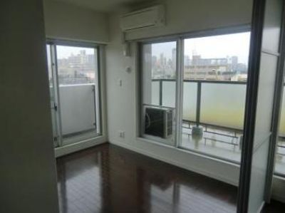 カスタリア戸越駅前