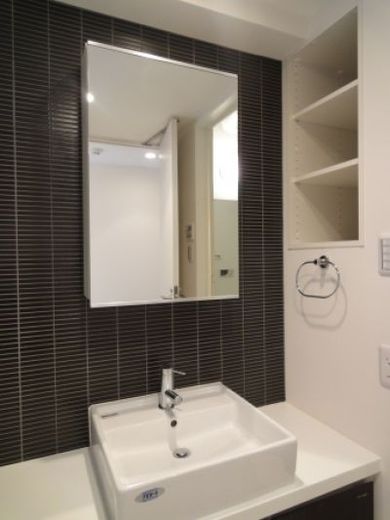 カスタリア戸越駅前