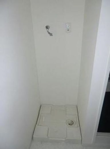 カスタリア戸越駅前