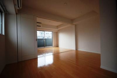 レジディア神田岩本町2