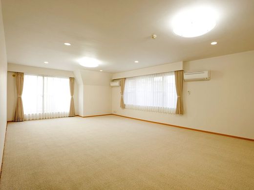 ウィスタリアハイツ一番町