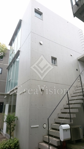 CRANE COURT（クレインコート）