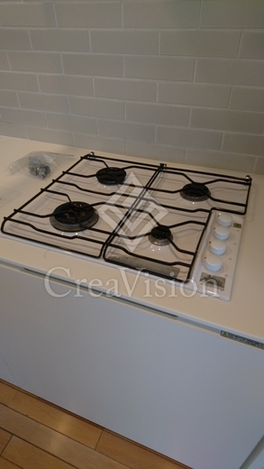 CRANE COURT（クレインコート）