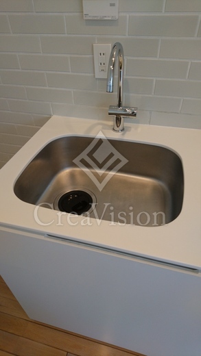 CRANE COURT（クレインコート）