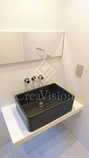 CRANE COURT（クレインコート）