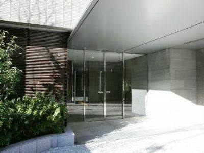 グランスイート六番町