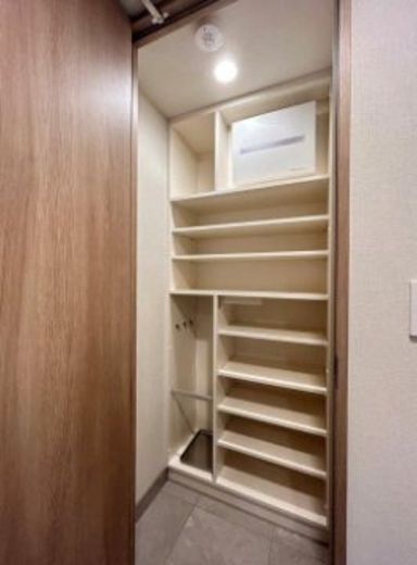 ジオ市谷仲之町