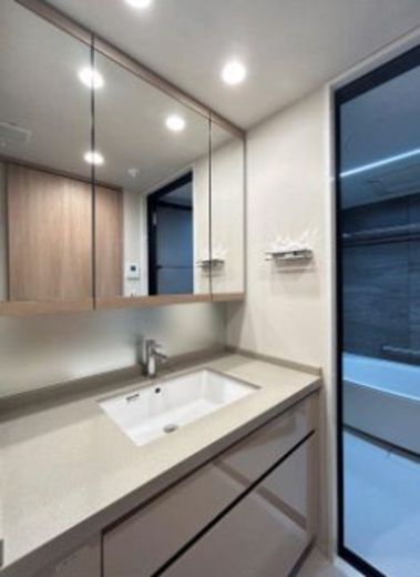 ジオ市谷仲之町