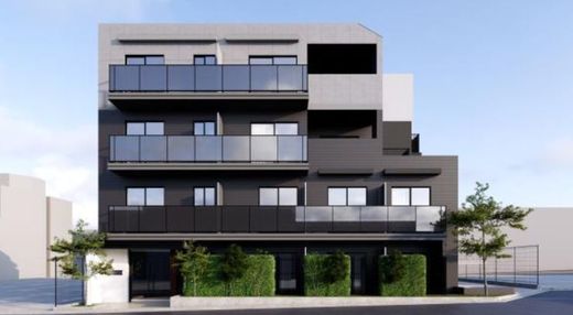 La Perla NAKANO (ラペルラ中野)