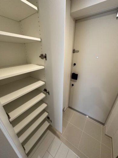 GRAN PASEO 三宿 (グランパセオ三宿)