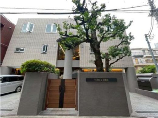 LUMIEC un TAKANAWA (ルミークアン高輪)