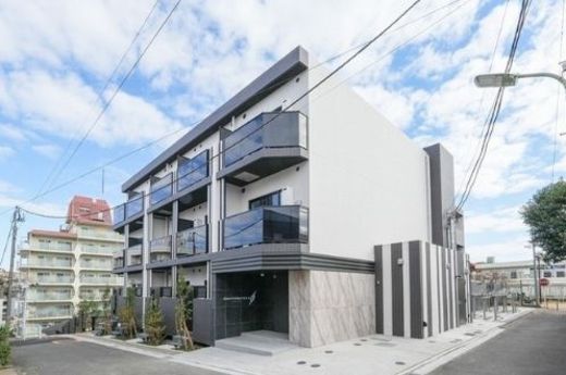 EsTRUTH MAGOME (エストゥルース馬込)