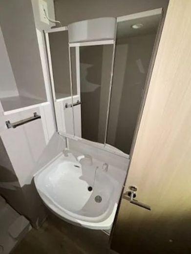 グランディアラフィーネ