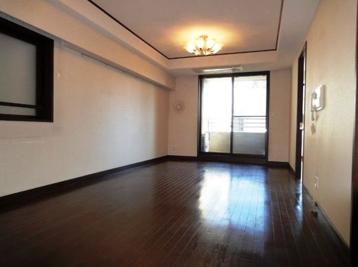 グランフォルム六番町