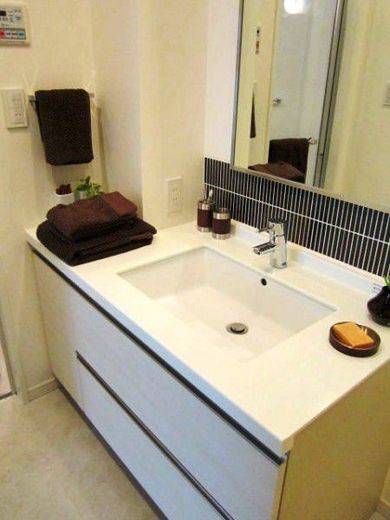 フレンシア外苑西