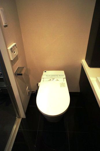 プラティーク新宿ウエスト