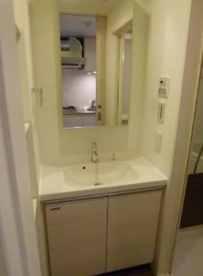 レジディア文京本郷3