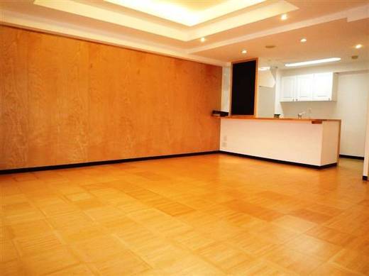 パークハウス神宮前