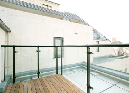 カスタリア新宿夏目坂